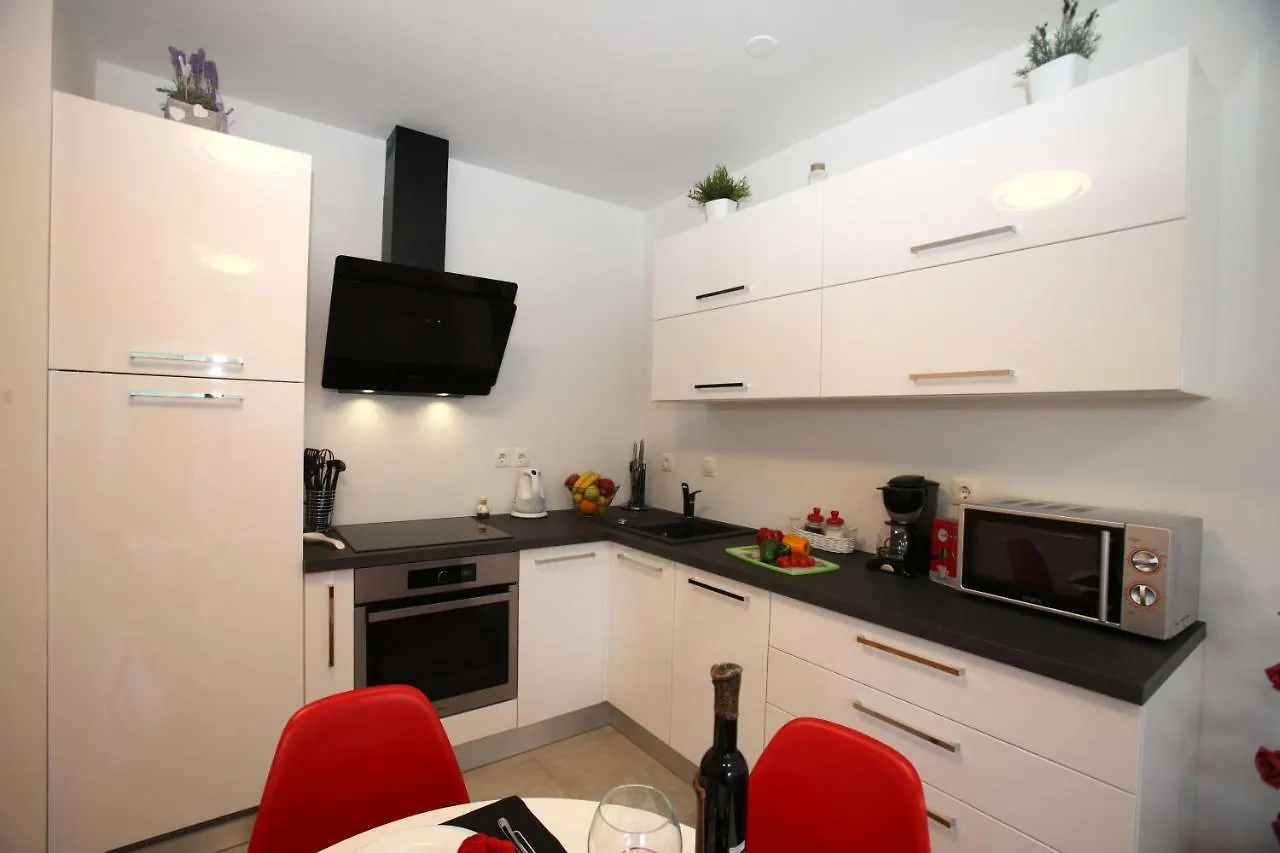 Apartment West Риека
